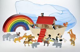 Holzspielzeug: Arche Noah mit Tieren